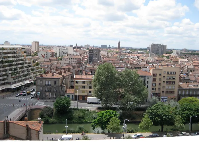 Chambre & Table D\'Hote A 5 Min De La Gare Matabiau